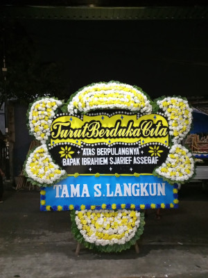 Papan Bunga Duka di Demak